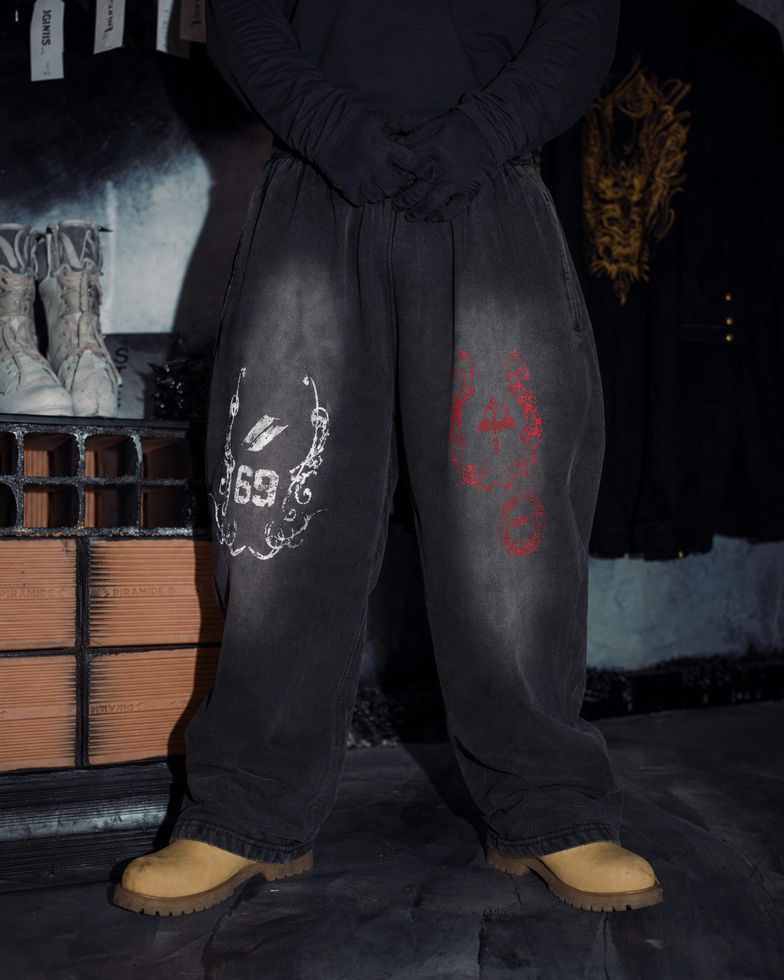 69 Authentic jogger