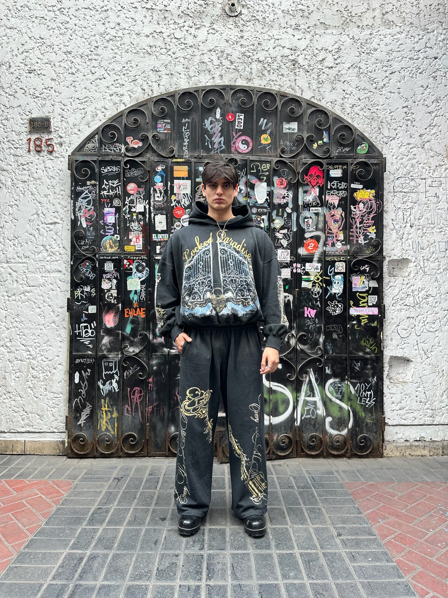 Locked Paradise Jogger