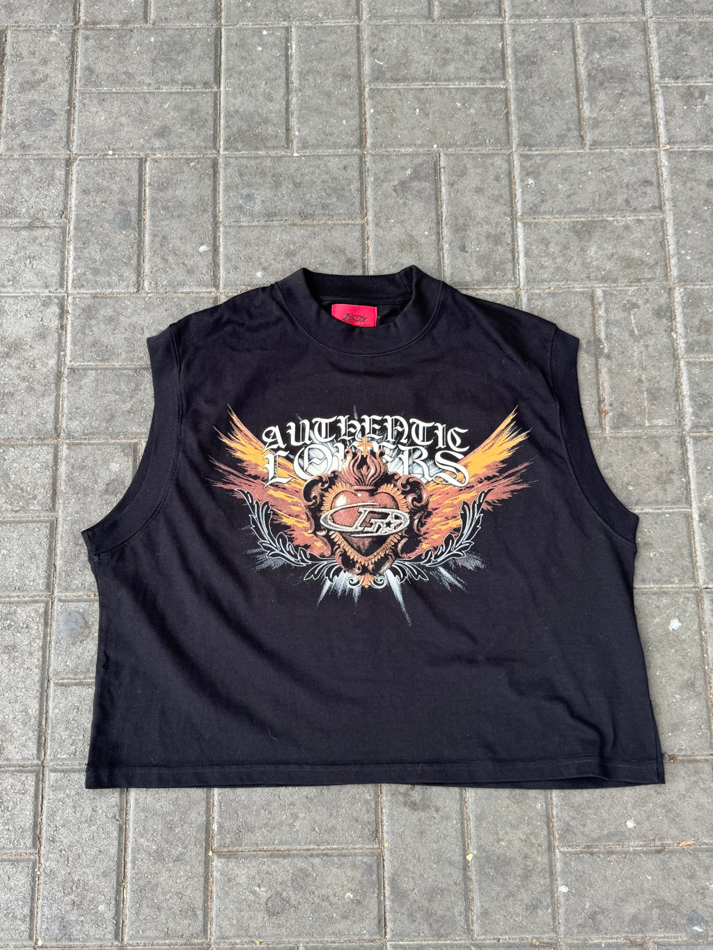 80s heart sleeveless