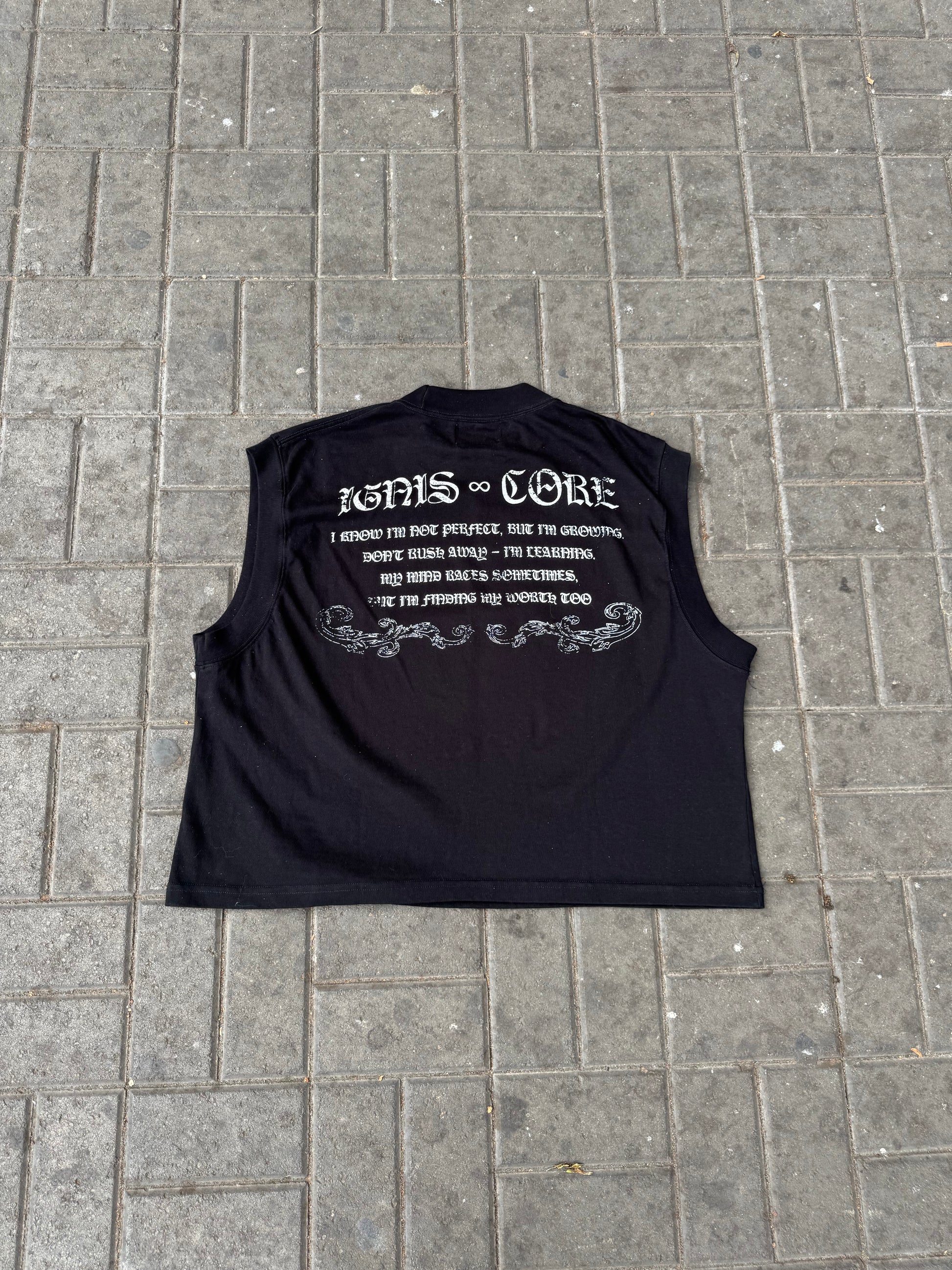 80s heart sleeveless