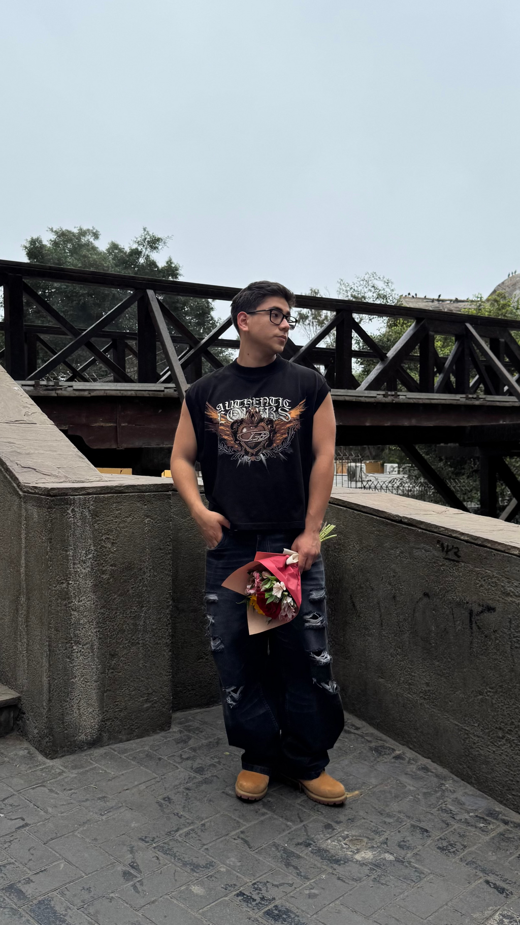 80s heart sleeveless