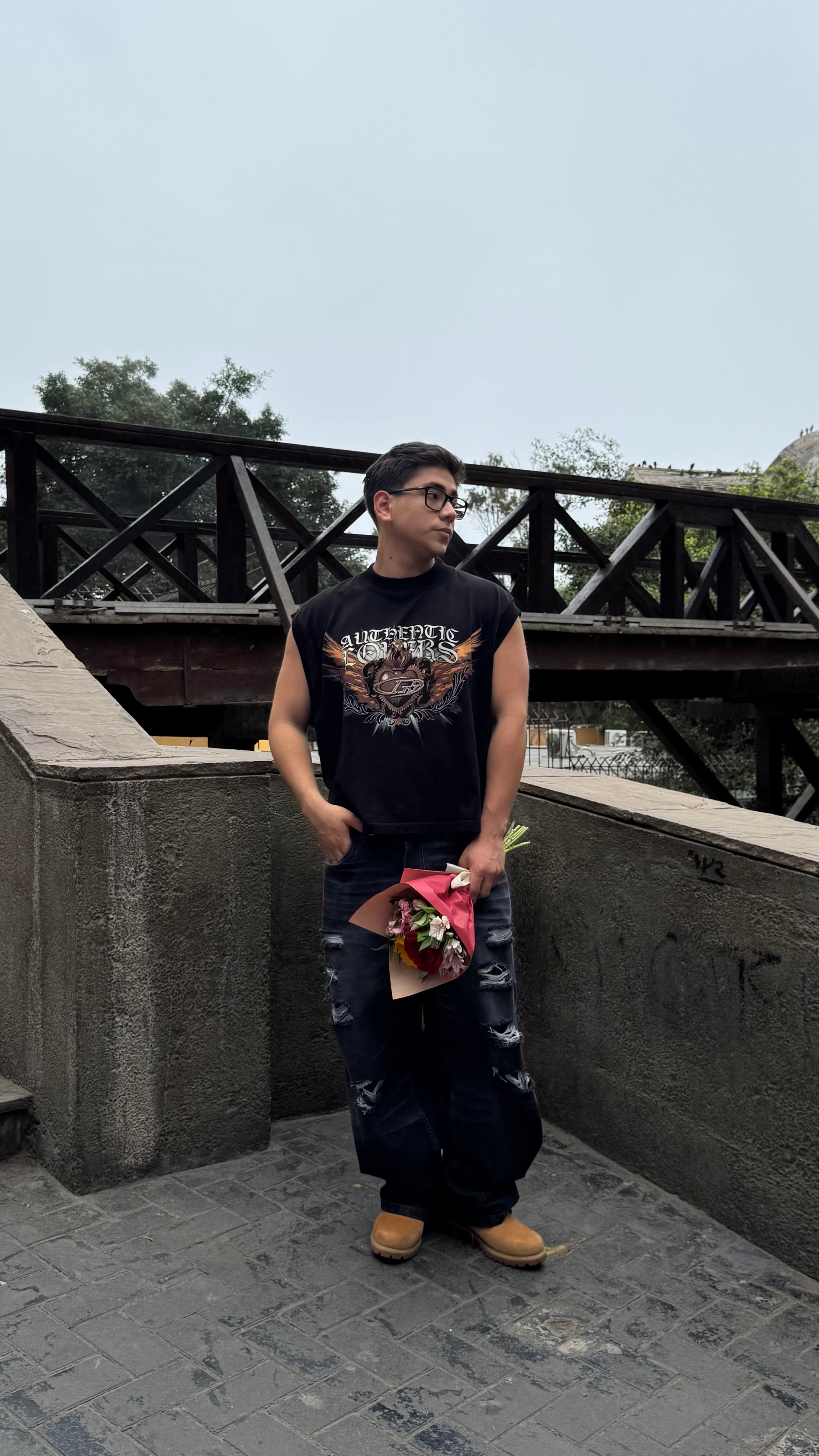 80s heart sleeveless