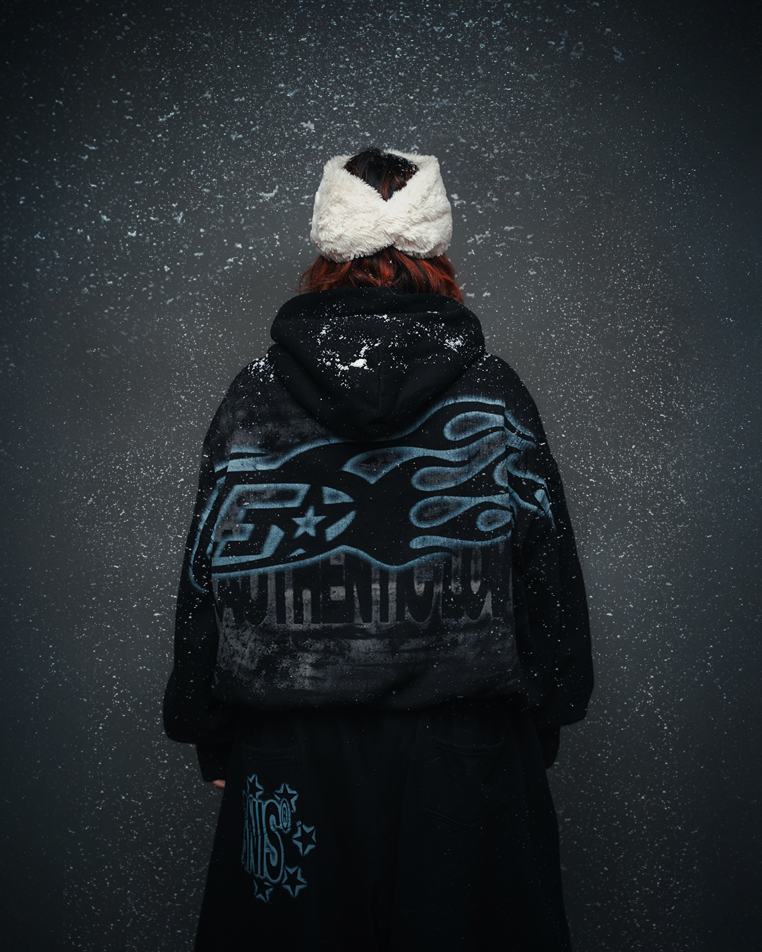 000 Hoodie