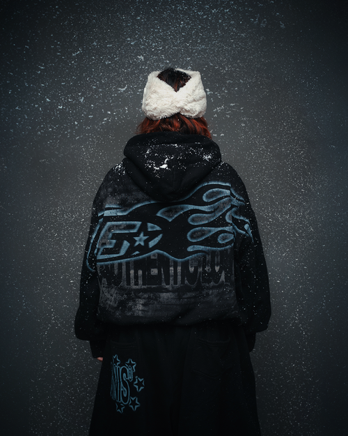 000 Hoodie