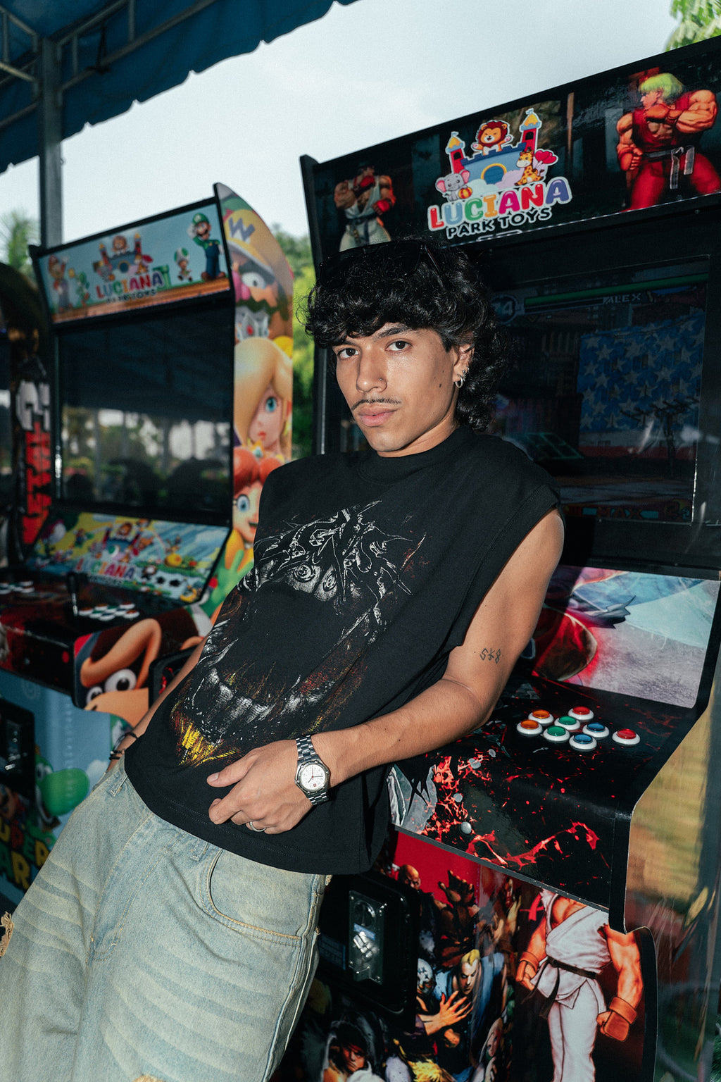 Bite Sleeveless